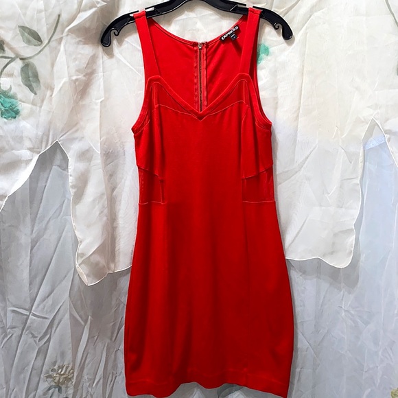 EXPRESS RED V-NECK RAYON/NYLON/SPANDEX REAR ZIP MESH BODYCON DRESS SZ 8 - Picture 1 of 16